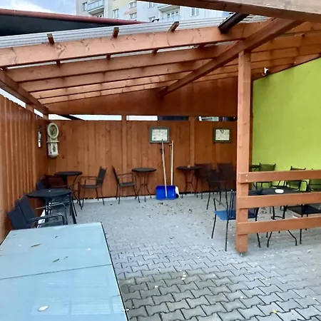 Zlaty Dul Apartman *